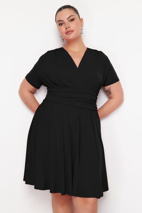 Trendyol Curve Damen Schwarz Einfarbig Kurz / Mini Kurz Casual Skater Große Größen Kleid - Image 2