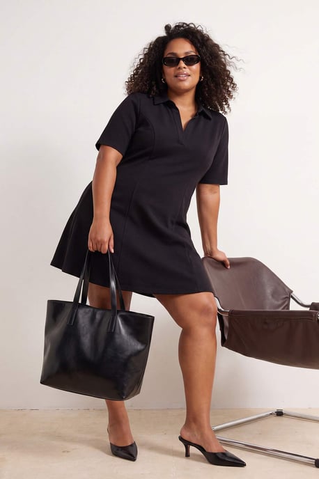 Trendyol Curve Damen Schwarz Einfarbig Kurz / Mini 3/4-Arm A-Linie Große Größen Kleid - Image 1