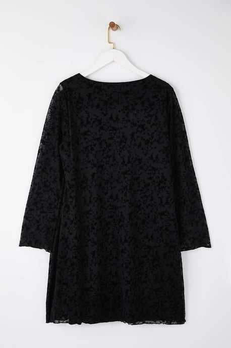 Trendyol Curve Damen Schwarz Geblümt Kurz / Mini Lang Casual Bodycon Große Größen Kleid - Image 5