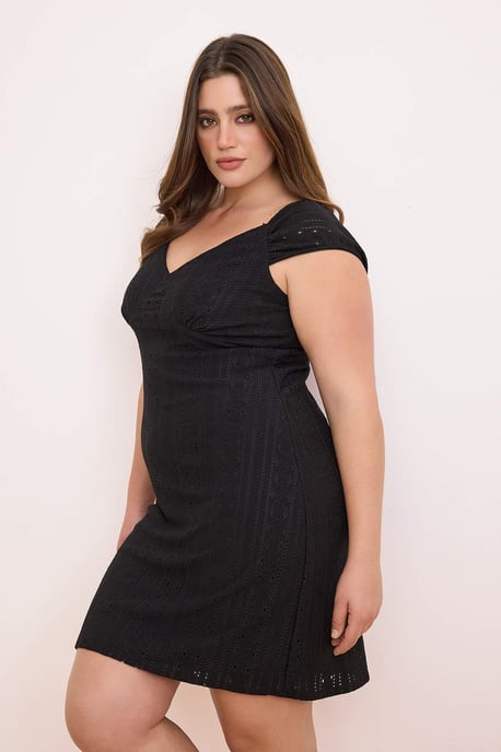 Trendyol Curve Damen Schwarz Einfarbig Kurz / Mini Ärmellos Casual A-Linie Große Größen Kleid - Image 6