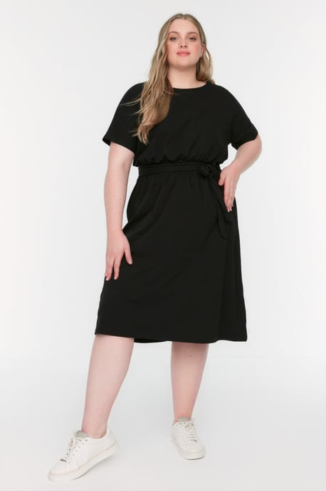 Trendyol Curve Damen Schwarz Einfarbig Kurz / Mini Kurz Business A-Linie Große Größen Kleid - Image 1