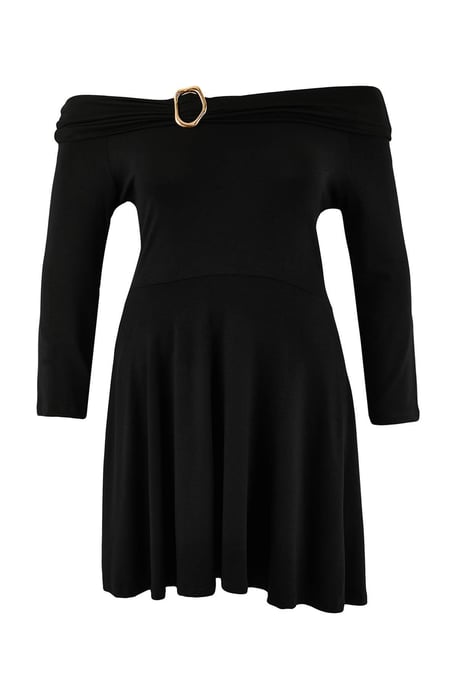Trendyol Curve Damen Schwarz Einfarbig Kurz / Mini Lang Casual Skater Große Größen Kleid - Image 4