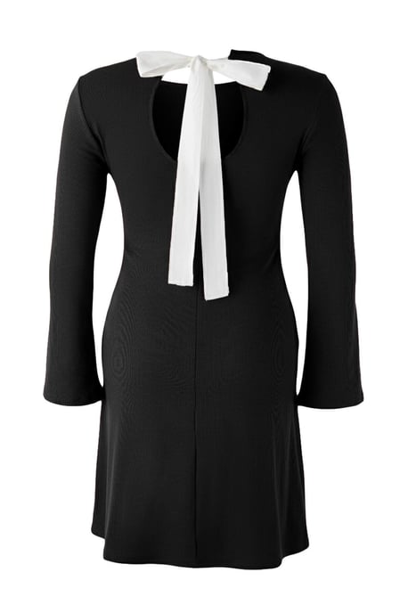 Trendyol Curve Damen Schwarz Einfarbig Kurz / Mini Lang Casual A-Linie Große Größen Kleid - Image 5