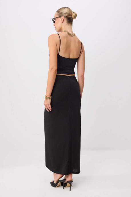 TRENDYOLMİLLA Damen Schwarz Einfarbig Maxi Röcke - Image 3