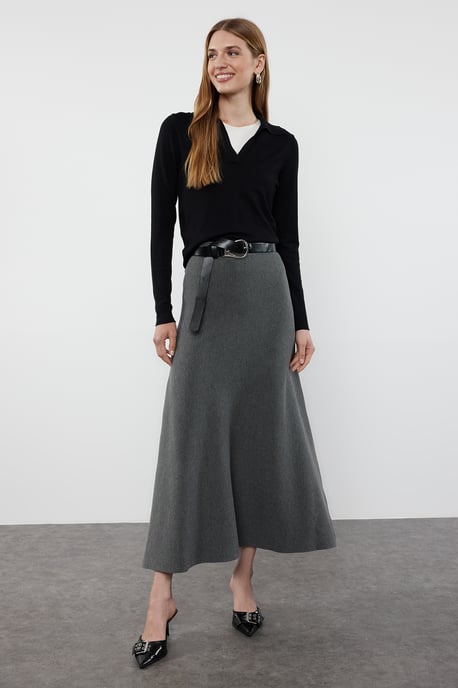 TRENDYOLMİLLA Damen Grau Einfarbig Maxi Basic A-Linie Röcke - Image 1