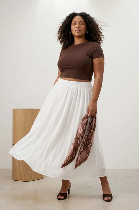 Trendyol Curve Damen Weiß Einfarbig Maxi Große Größen Röcke - Image 3