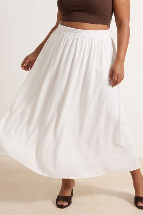Trendyol Curve Damen Weiß Einfarbig Maxi Große Größen Röcke - Image 6