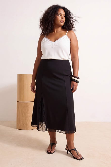 Trendyol Curve Damen Schwarz Einfarbig Maxi Große Größen Röcke - Image 1