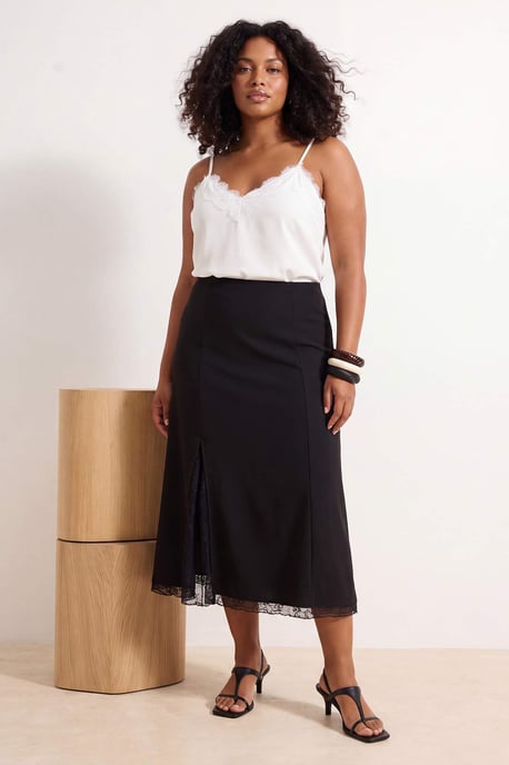 Trendyol Curve Damen Schwarz Einfarbig Maxi Große Größen Röcke - Image 6