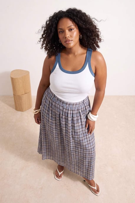 Trendyol Curve Damen Ecru Kariert Maxi Große Größen Röcke - Image 2
