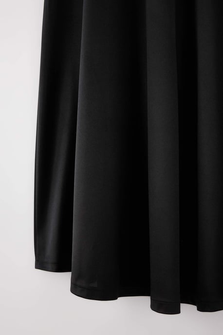 Trendyol Curve Damen Schwarz Einfarbig Maxi Große Größen Röcke - Image 5