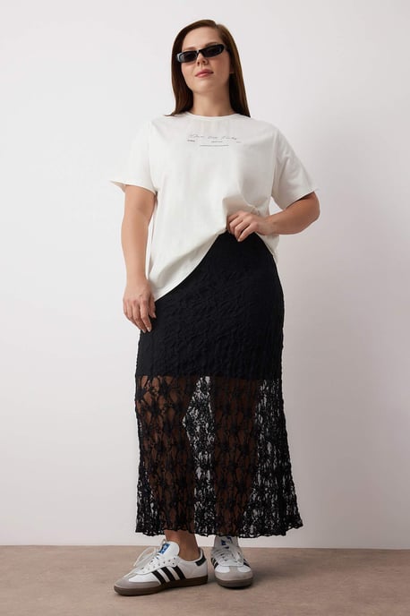 Trendyol Curve Damen Schwarz Einfarbig Maxi Große Größen Röcke - Image 1
