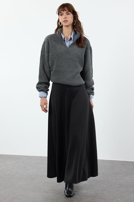 Trendyol Modest Damen Schwarz Einfarbig Maxi Ausgestellt Rock A-Linie Modest Röcke - Image 5