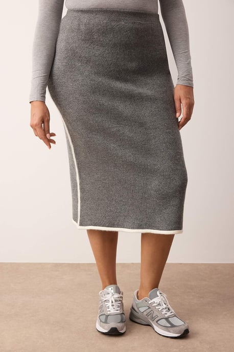 Trendyol Curve Damen Grau Gestreift Maxi Bleistift Rock Große Größen Röcke - Image 2