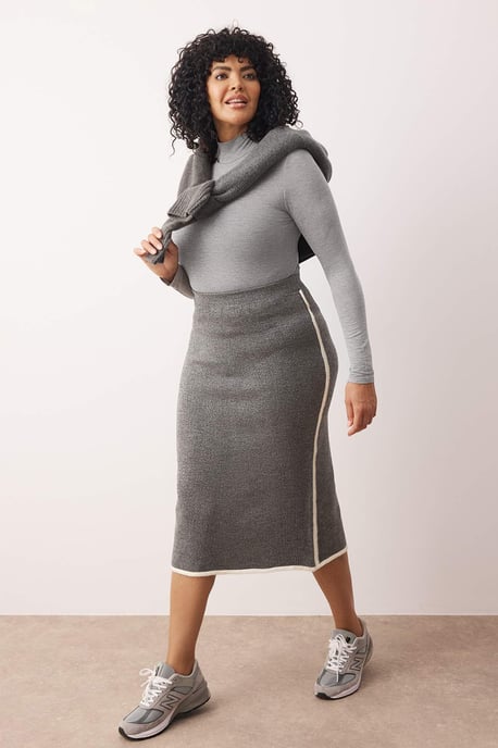 Trendyol Curve Damen Grau Gestreift Maxi Bleistift Rock Große Größen Röcke - Image 6
