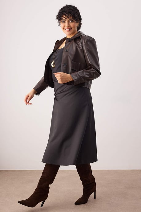 Trendyol Curve Damen Schwarz Einfarbig Midi Große Größen Röcke - Image 6