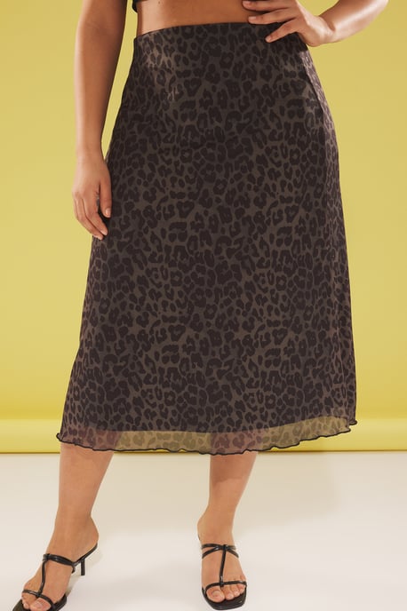 Trendyol Curve Damen Khaki Animal-Print Midi A-Linie Große Größen Röcke - Image 3