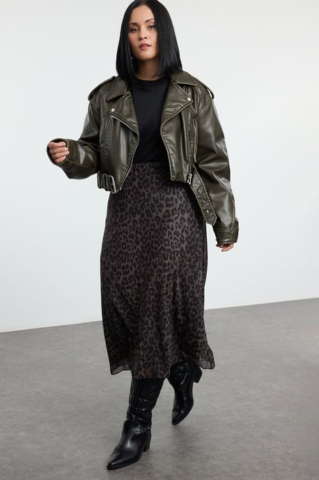 Trendyol Curve Damen Khaki Animal-Print Midi A-Linie Große Größen Röcke - Image 5