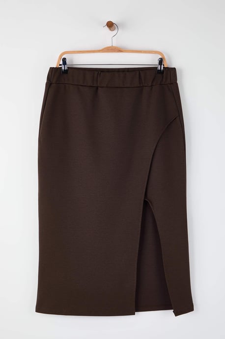 Trendyol Curve Damen Braun Einfarbig Midi Bleistift Rock Große Größen Röcke - Image 4