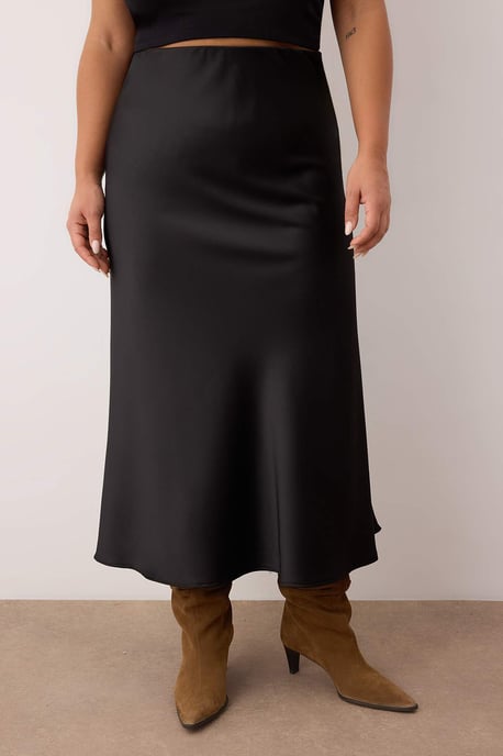 Trendyol Curve Damen Schwarz Einfarbig Midi Große Größen Röcke - Image 3