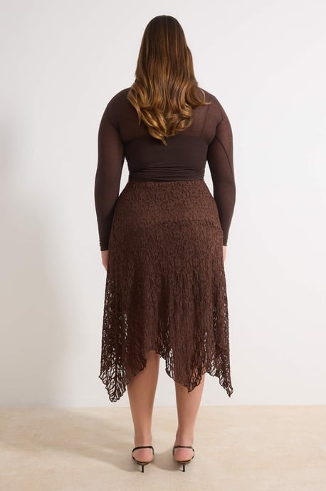 Trendyol Curve Damen Braun Einfarbig Midi Asymmetrisch Große Größen Röcke - Image 3