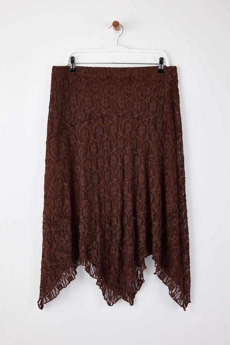 Trendyol Curve Damen Braun Einfarbig Midi Asymmetrisch Große Größen Röcke - Image 4
