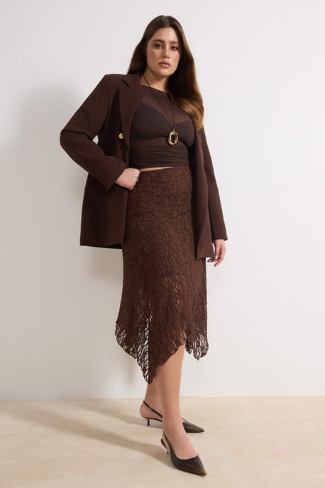 Trendyol Curve Damen Braun Einfarbig Midi Asymmetrisch Große Größen Röcke - Image 6