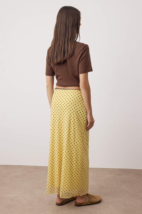 TRENDYOLMİLLA Damen Gelb Kariert Midi Bodycon Bleistift Rock Röcke - Image 4