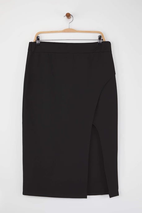 Trendyol Curve Damen Schwarz Einfarbig Midi Bleistift Rock Große Größen Röcke - Image 4