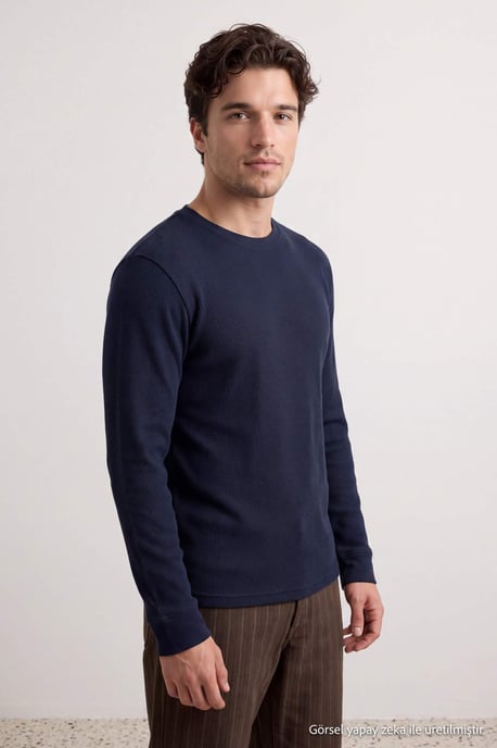 TRENDYOL MAN Herren Dunkelblau Einfarbig Lang Regular Fit Sweatshirts - Image 2
