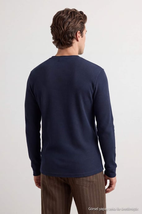 TRENDYOL MAN Herren Dunkelblau Einfarbig Lang Regular Fit Sweatshirts - Image 3