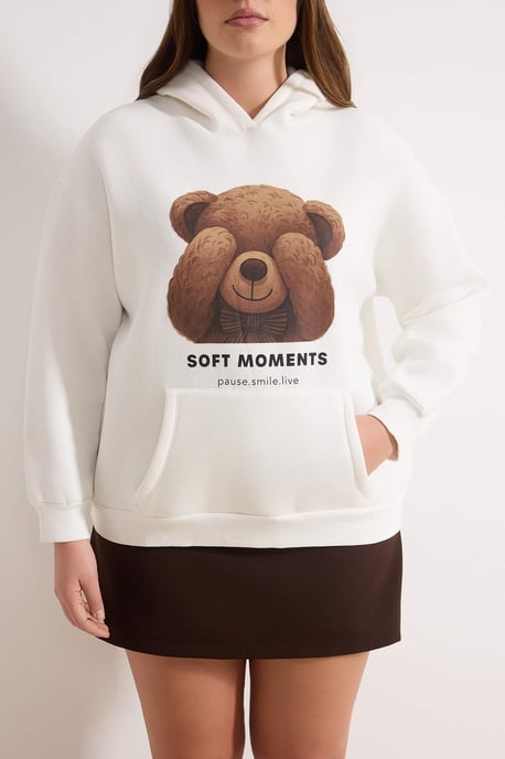 Trendyol Curve Damen Ecru Animal-Print Lang Oversize Große Größen Sweatshirts - Image 2
