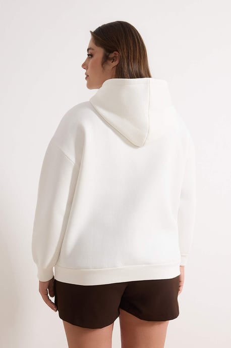 Trendyol Curve Damen Ecru Animal-Print Lang Oversize Große Größen Sweatshirts - Image 3