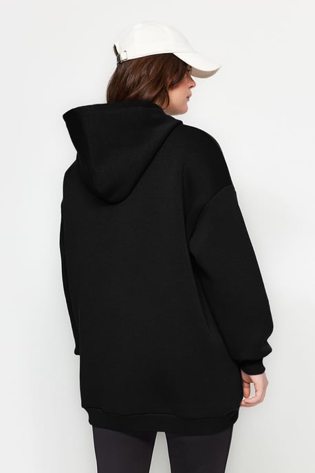 Trendyol Curve Damen Schwarz Slogan Lang Relaxed Fit Große Größen Sweatshirts - Image 4
