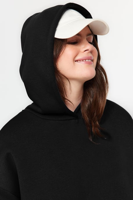Trendyol Curve Damen Schwarz Slogan Lang Relaxed Fit Große Größen Sweatshirts - Image 5