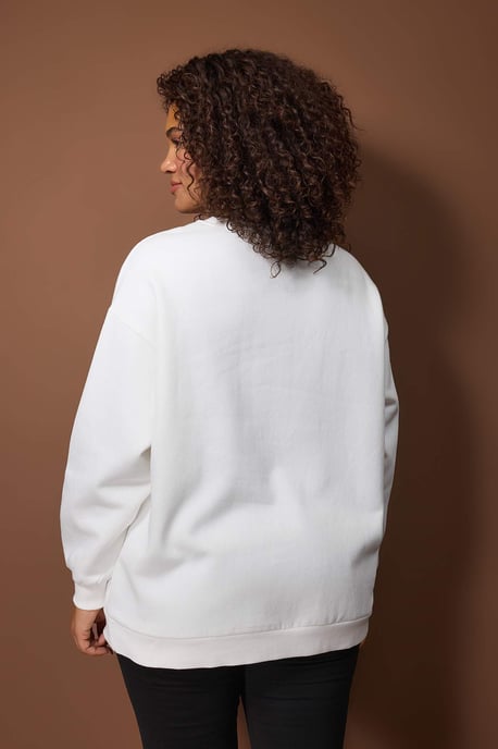 Trendyol Curve Damen Weiß Einfarbig Lang Oversize Große Größen Sweatshirts - Image 3