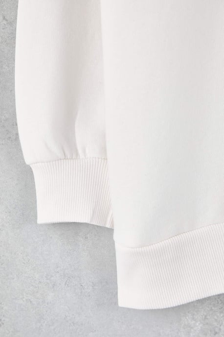 Trendyol Curve Damen Weiß Einfarbig Lang Oversize Große Größen Sweatshirts - Image 5
