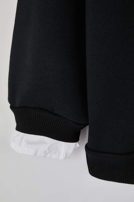 Trendyol Curve Damen Schwarz Einfarbig Lang Regular Fit Große Größen Sweatshirts - Image 3