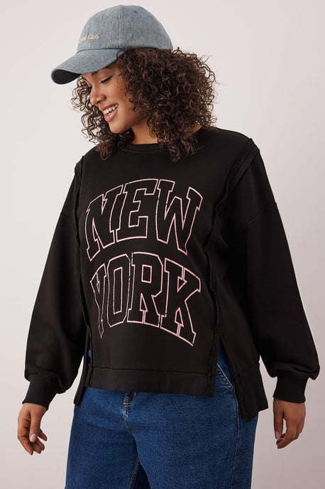 Trendyol Curve Damen Schwarz Slogan Lang Relaxed Fit Große Größen Sweatshirts - Image 6