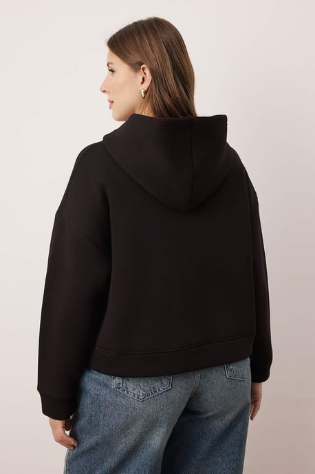 Trendyol Curve Damen Schwarz Einfarbig 3/4-Arm Oversize Große Größen Sweatshirts - Image 3