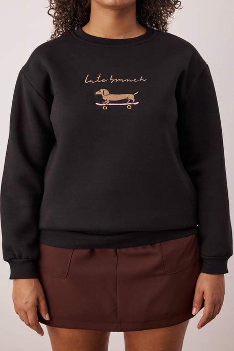 Trendyol Curve Damen Schwarz Einfarbig Lang Regular Fit Große Größen Sweatshirts - Image 2