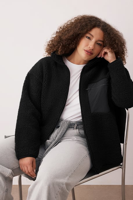 Trendyol Curve Damen Schwarz Einfarbig Lang Oversize Große Größen Sweatshirts - Image 5
