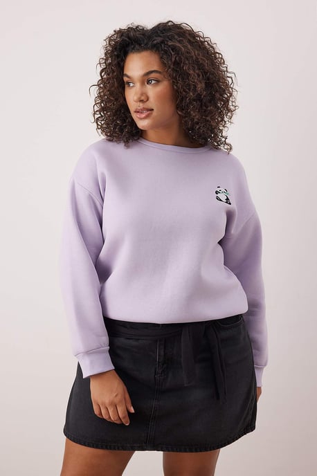 Trendyol Curve Damen Lila Animal-Print Lang Regular Fit Große Größen Sweatshirts - Image 6