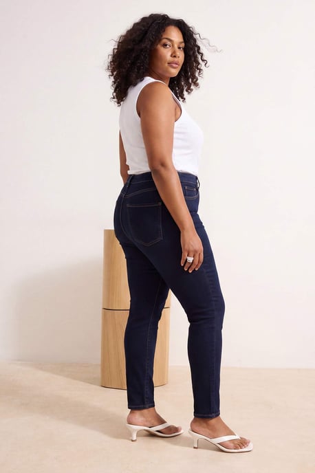 Trendyol Curve Damen Dunkelblau Einfarbig Skinny Hohe Taille Große Größen Jeans - Image 2