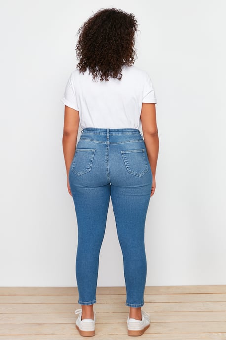 Trendyol Curve Damen Dunkelblau Einfarbig Skinny Hohe Taille Große Größen Jeans - Image 5