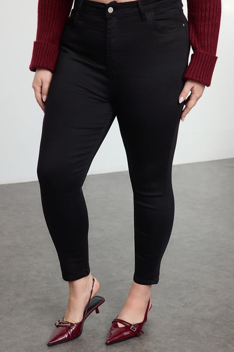 Trendyol Curve Damen Schwarz Einfarbig Skinny Hohe Taille Große Größen Jeans - Image 3