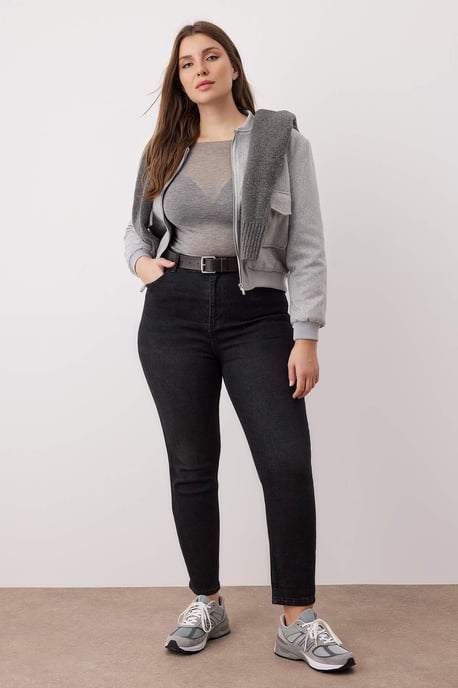 Trendyol Curve Damen Grau Einfarbig Skinny Hohe Taille Große Größen Jeans - Image 1