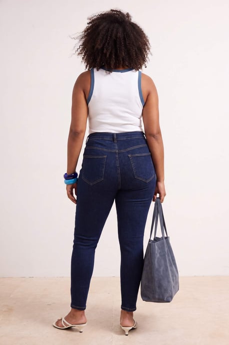 Trendyol Curve Damen Dunkelblau Einfarbig Skinny Hohe Taille Große Größen Jeans - Image 2