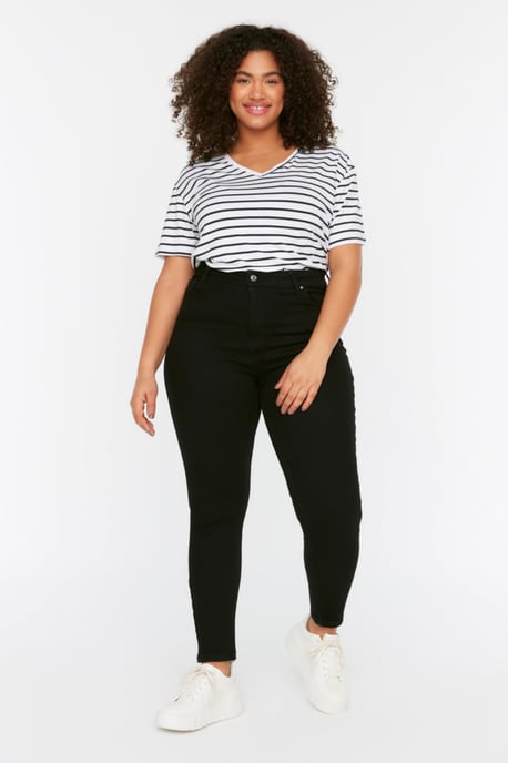 Trendyol Curve Damen Schwarz Einfarbig Skinny Hohe Taille Große Größen Jeans - Image 6