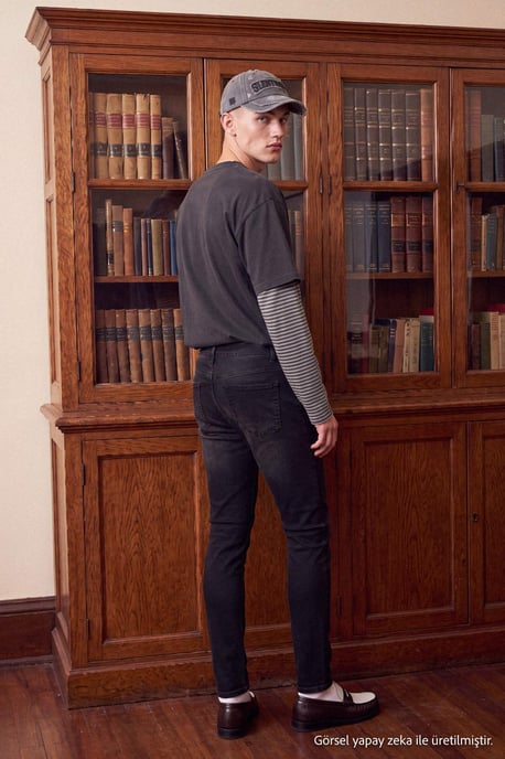 TRENDYOL MAN Herren Schwarz Einfarbig Skinny Normale Taille Jeans - Image 5